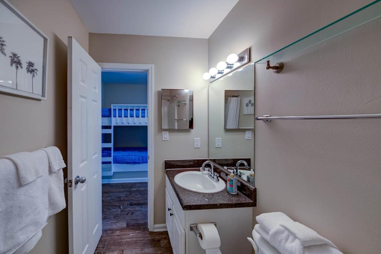 Grand Caribbean-320 By Collection * Orange Beach